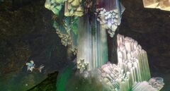 Kristallhöhle (Gyala-Senke).jpg